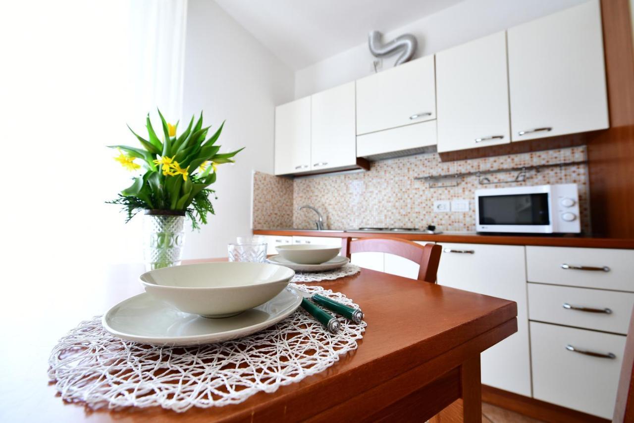 Residence Marlin Riccione Exterior photo