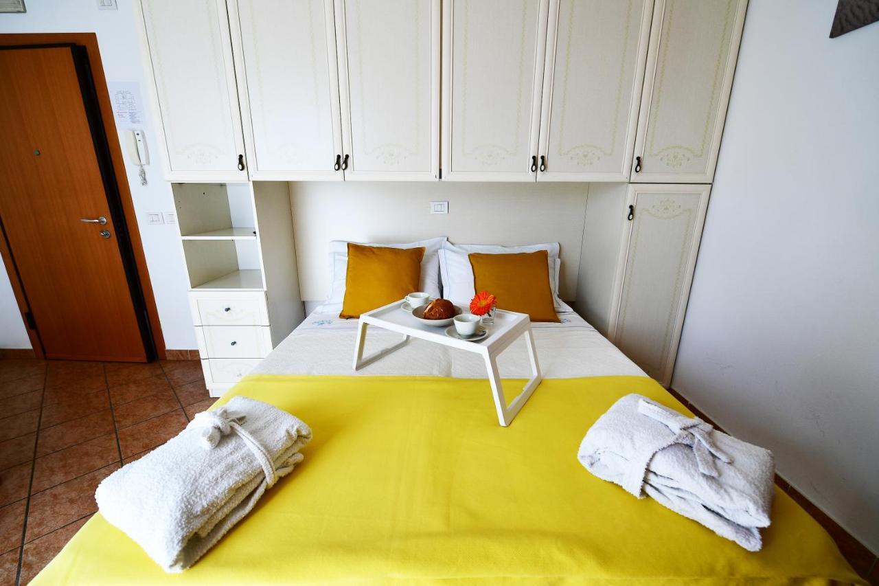 Residence Marlin Riccione Exterior photo
