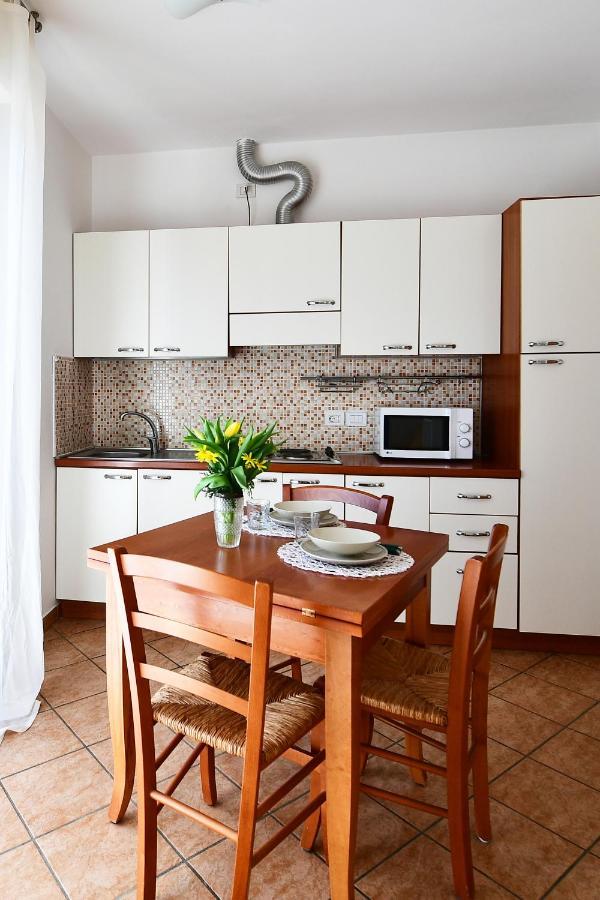 Residence Marlin Riccione Exterior photo